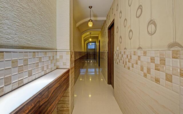 Capital O 75709 Hotel Spring Residency