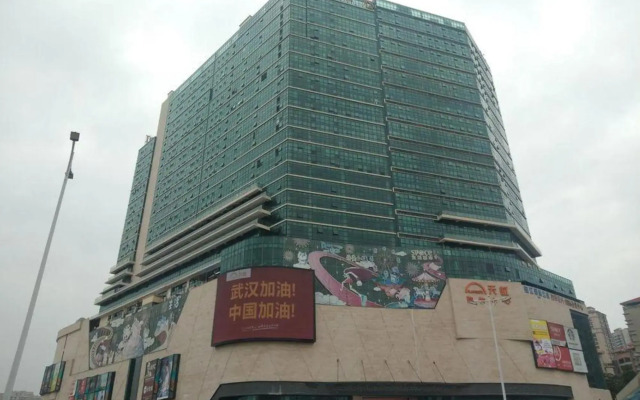 Platinum River International Apartment Hotel