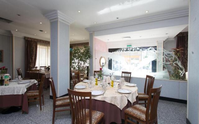 Astor Hotel