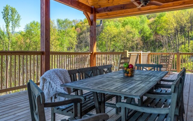 Tavia 5 Bedroom Home