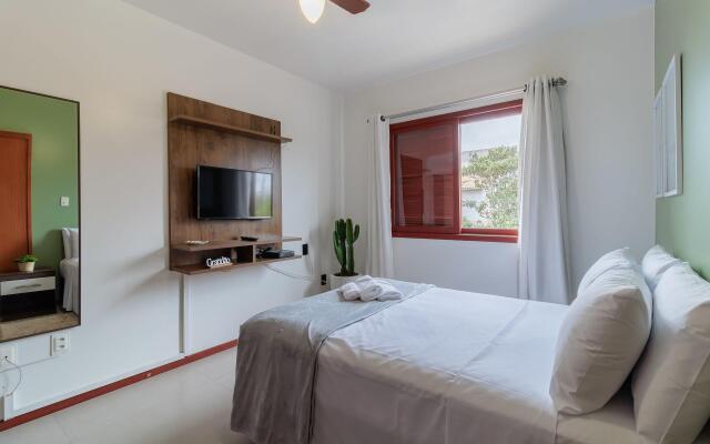 Apartamento a 650m da praia Floripa-SC RUB201