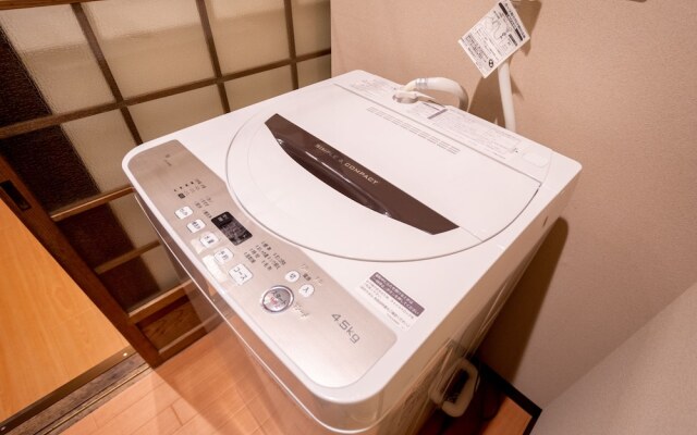 8INN Karasuma Kyo-Machiya