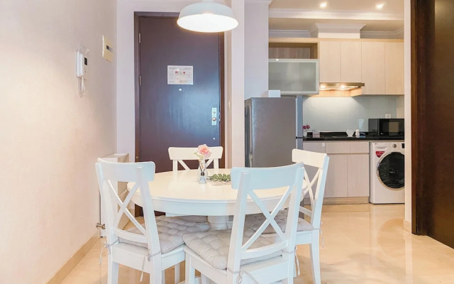 Best Deal and Elegant 2BR Apartment at Menteng Park