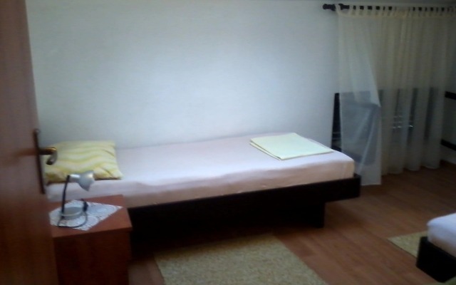 Apartment Darko - 100m from sea: A2 DVOSOBNI  Vir, Zadar riviera