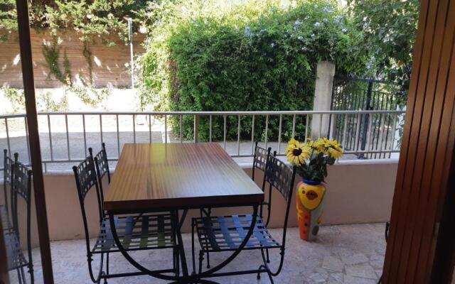 SANARY/MER 6 personnes