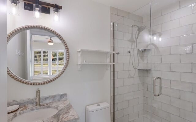 Surf Riders 4 Bedroom Home