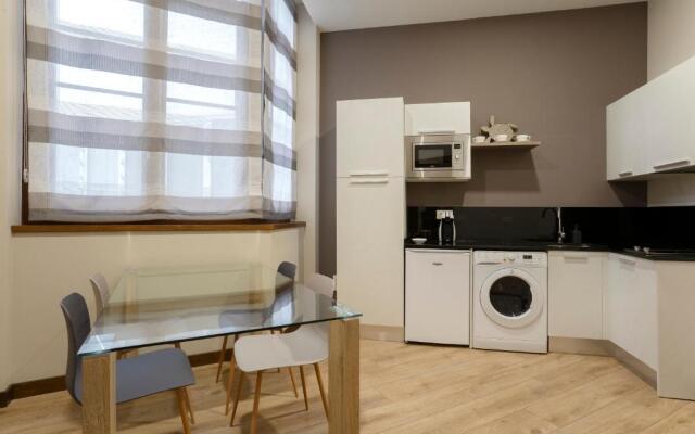 De La Guardia Suite 2
