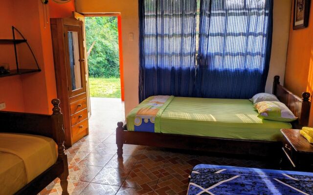 Puerto Quito Lodge