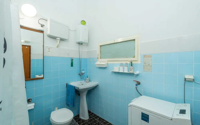 Two Stars Two Beds Downtown Apartment