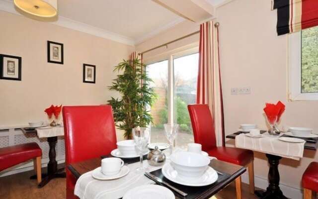 Lynfield Guest House
