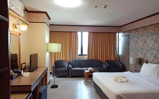 JP Emerald Hotel