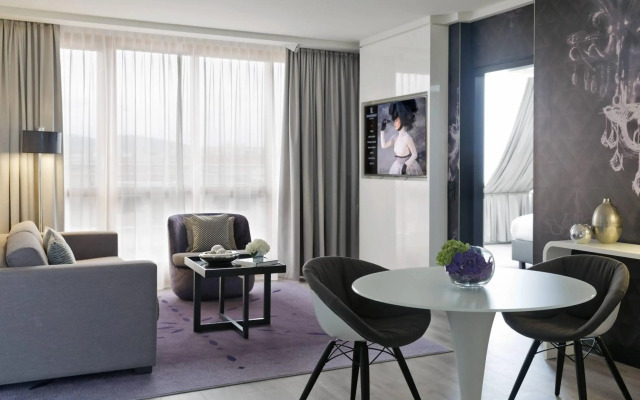 Renaissance®  Vienna Schönbrunn Hotel