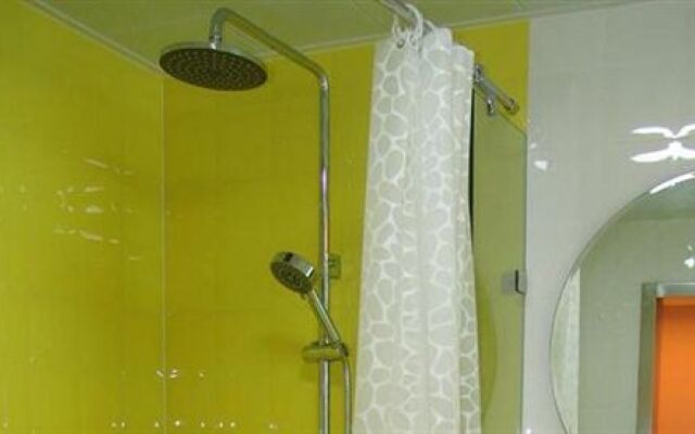 Xingdu Hotel
