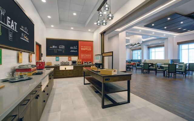 Hampton Inn & Suites by Hilton Waterloo St. Jacobs