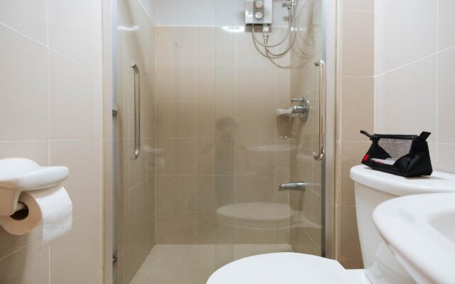 RedDoorz Premium @ SMDC North EDSA