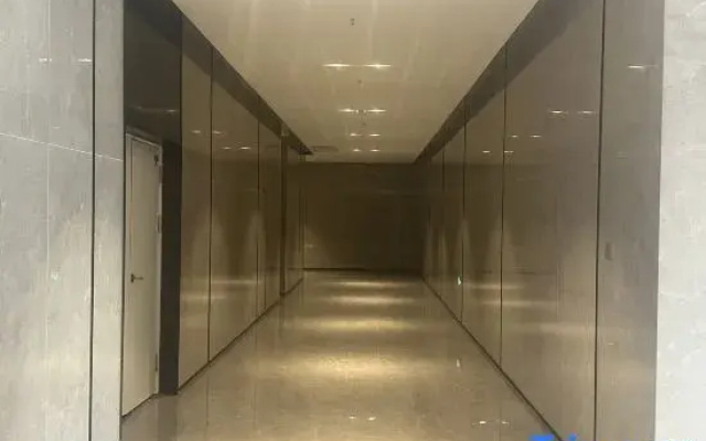 Huazhiju Smart Hotel (Zhengzhou Huiji Wanda Plaza)