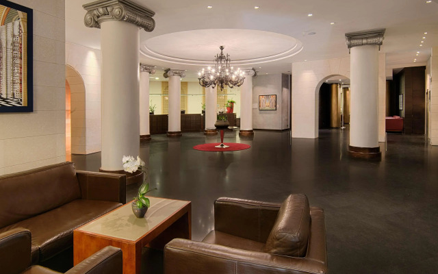 NH Siena Hotel