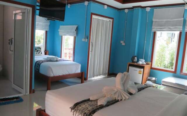 The Noi House and Restaurant Sunrise