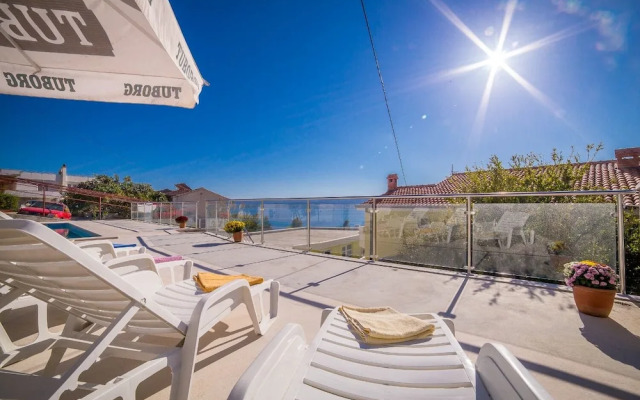 Saga - With Swimming Pool - A2