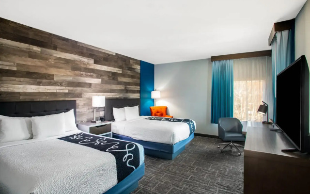 La Quinta by Wyndham Pittsburg