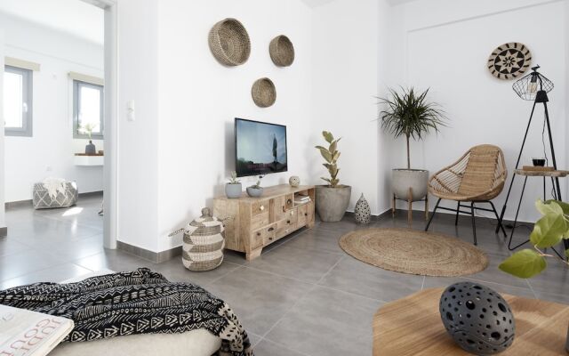 Pnoi Luxury Suites