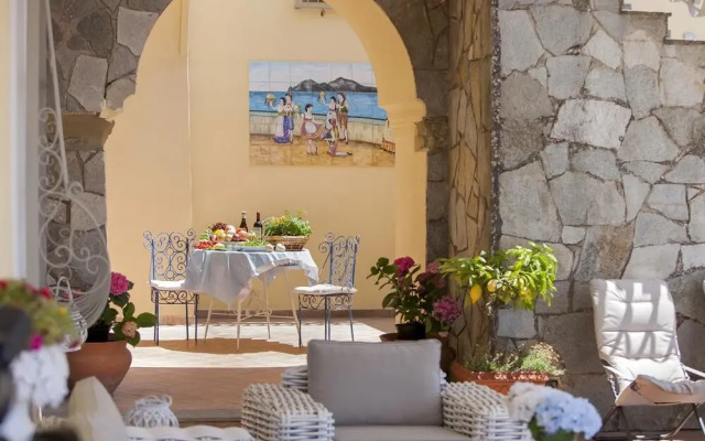 Villa Ferrara in Sant Agata sui Due Golfi