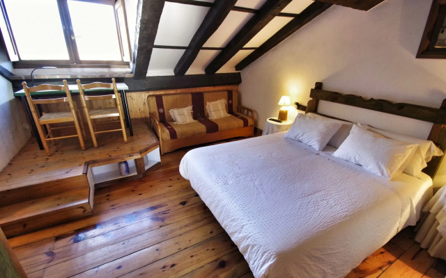 Casa Rural La Cortina