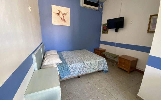 Hotel Las Catalinas Antón