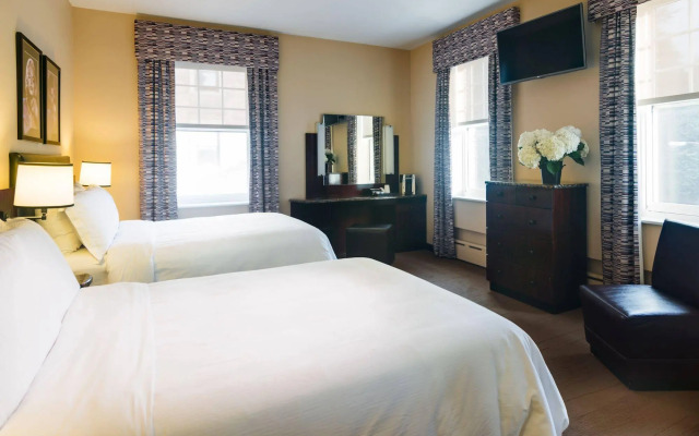Washington Square Hotel