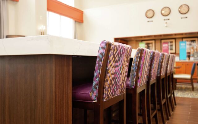 Hampton Inn & Suites Barrie