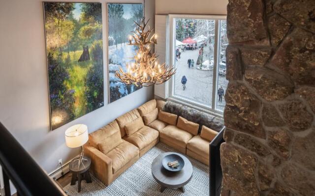 Lodge at Vail Condominiums