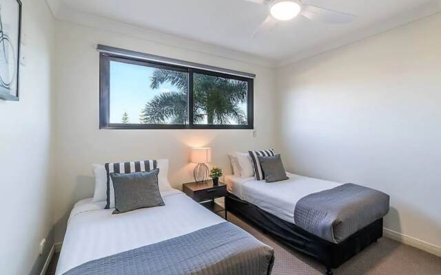 Gold Coast Apartment At Sandcastles On Broadwater