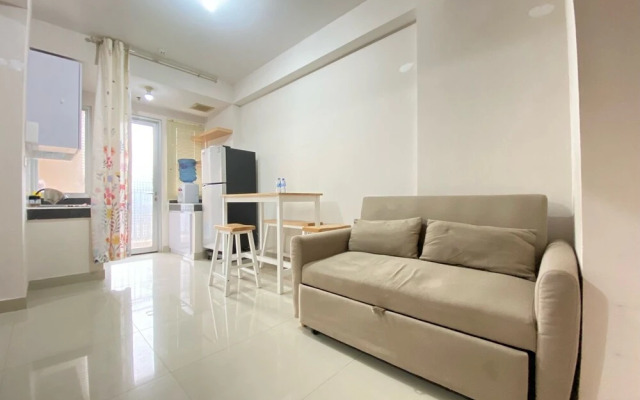 Spacious And Tidy 1Br Apartment At Sudirman Suites Bandung