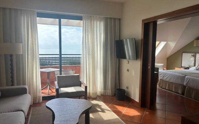 Puerto Antilla Grand Hotel