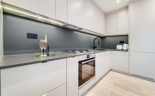 Deluxe Wembley Harrow Apartment