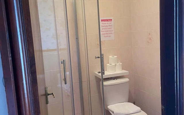 Roselea Hotel - St Chads