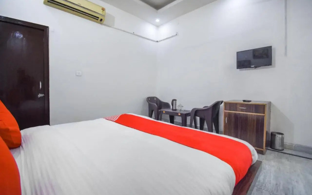 Oyo Flagship 71698 Gangotri Guest House