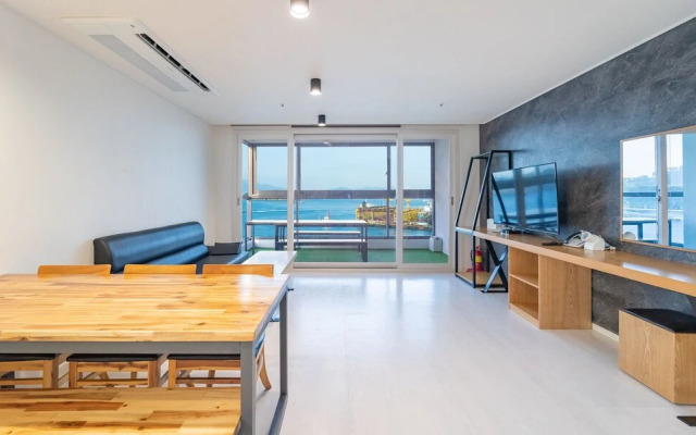 Yeosu Sun Hill SPA Pension