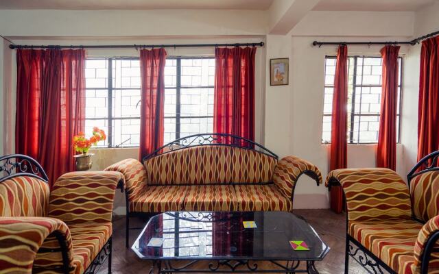 OYO 13707 Home Valley View 3BHK Vincent Hill