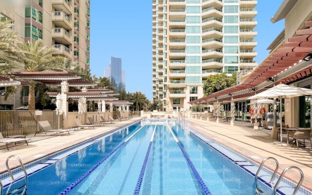 Luxurious 2 Bedroom Apartment Dubai Marina