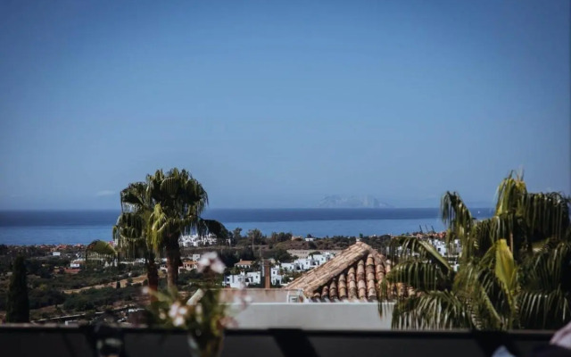 Luxury apartment with panoramic views - Marbella