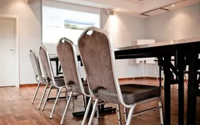 CITYSTAY Chmielna Apartments