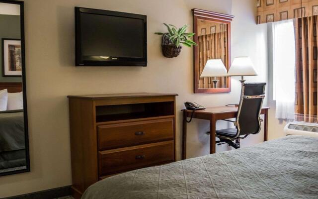 Quality Inn & Suites Near Fairgrounds Ybor City