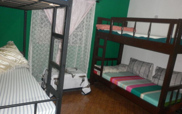 White House of Tanzania - Hostel