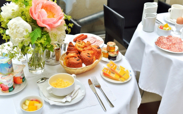 Hotel Renoir*** Paris Montparnasse