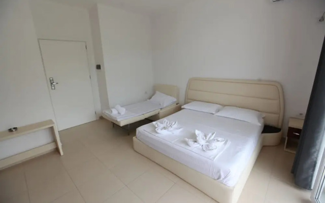 Zahos Hotel