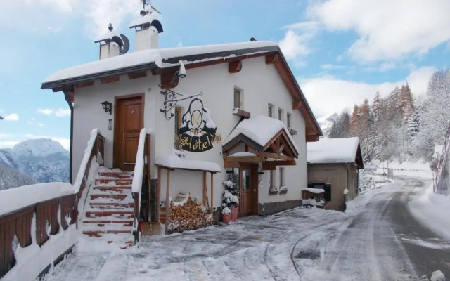 Garnì Cèsa dele Angele