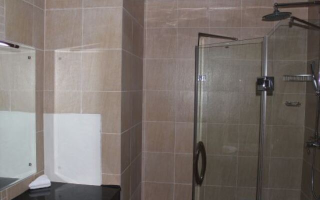 Tonghe Express Hotel