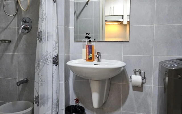 Sea Residences - Condo R Us