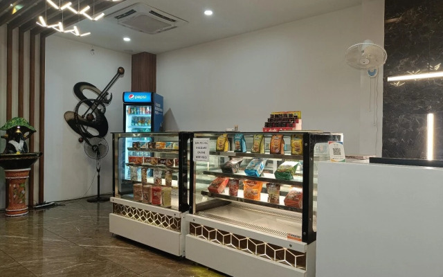 Hotel Akshay Grand